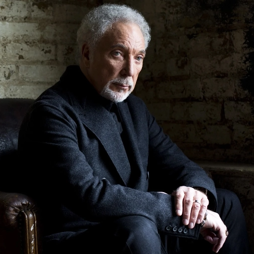 TOM JONES