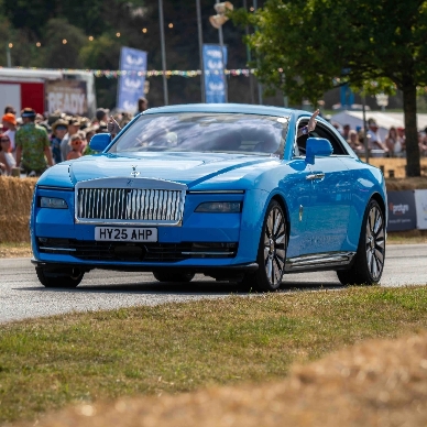 ROLLS-ROYCE SPECTRE