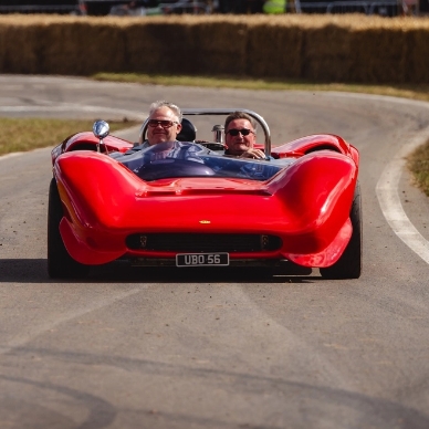 Lola T70